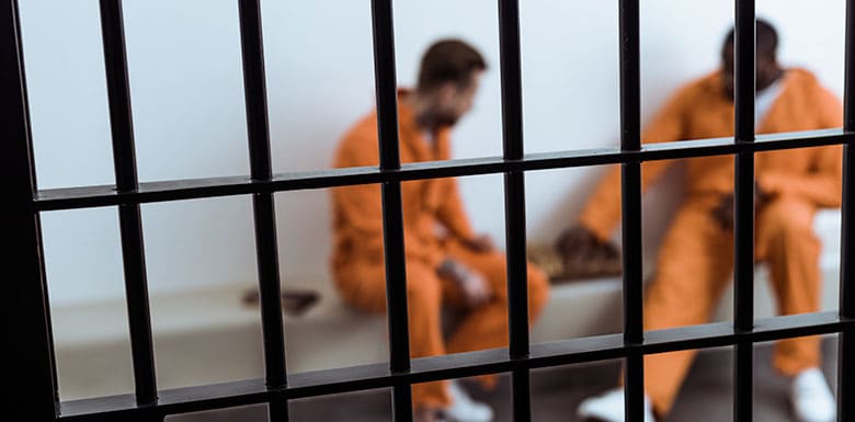 Prisoners obtaining illegal jailhouse confessions